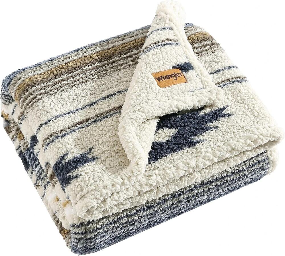 Wrangler Coyote Sands Sherpa Plush Throw Blanket Blue Ivory 50x60 Western NEW
